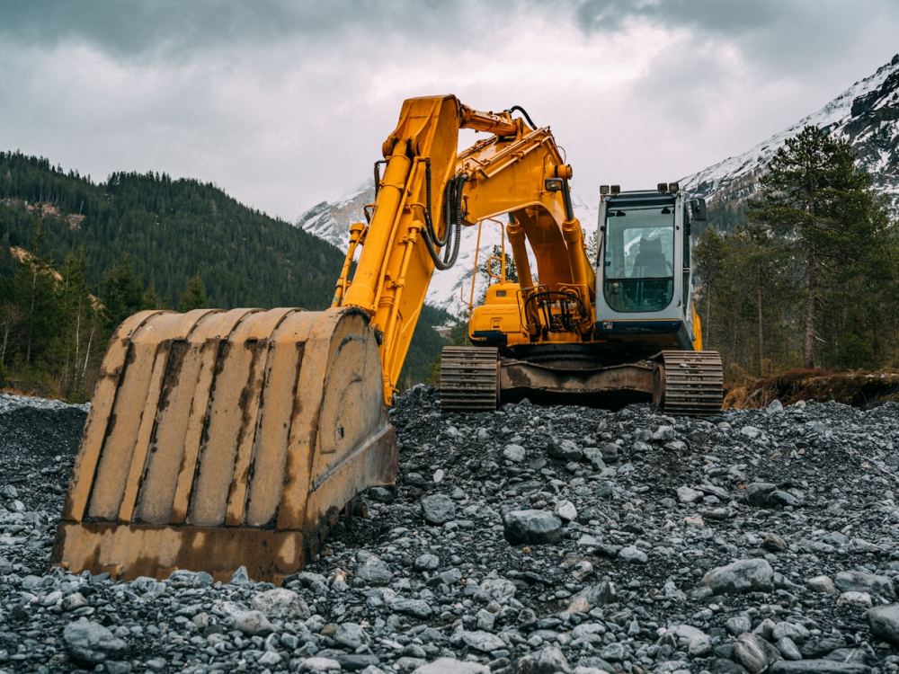 Bagger Ausbildung Frankfurt – Erdbaumaschine im Gelände
